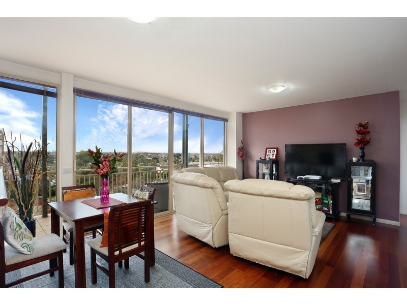 402/77 Village Way, Maribyrnong VIC 3032