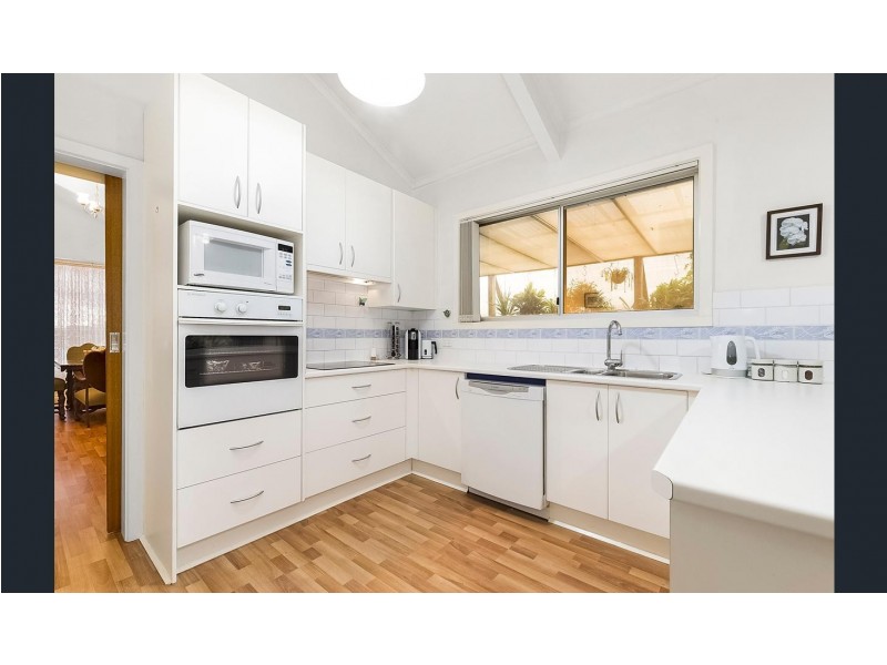 68 Norwood Drive, Keilor East VIC 3033