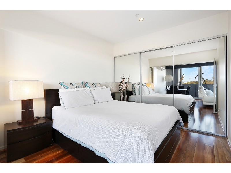 304/2 La Scala Avenue, Maribyrnong VIC 3032