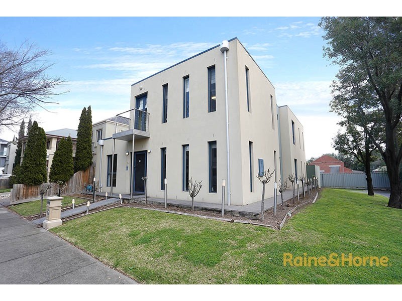 10 High Court, Maribyrnong VIC 3032