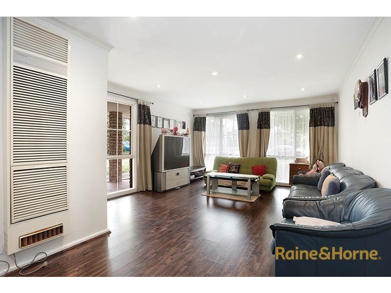 9 Powell Drive, Hoppers Crossing VIC 3029