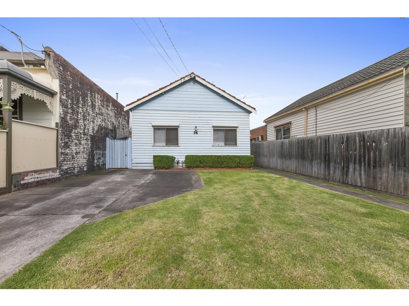 14 Normanby Street, Moonee Ponds VIC 3039