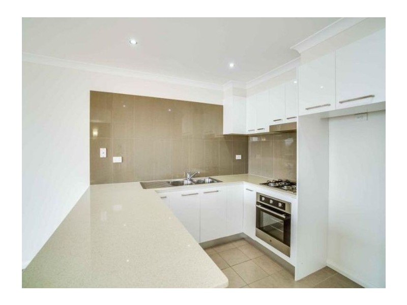 2/162 Victoria Street, Seddon VIC 3011