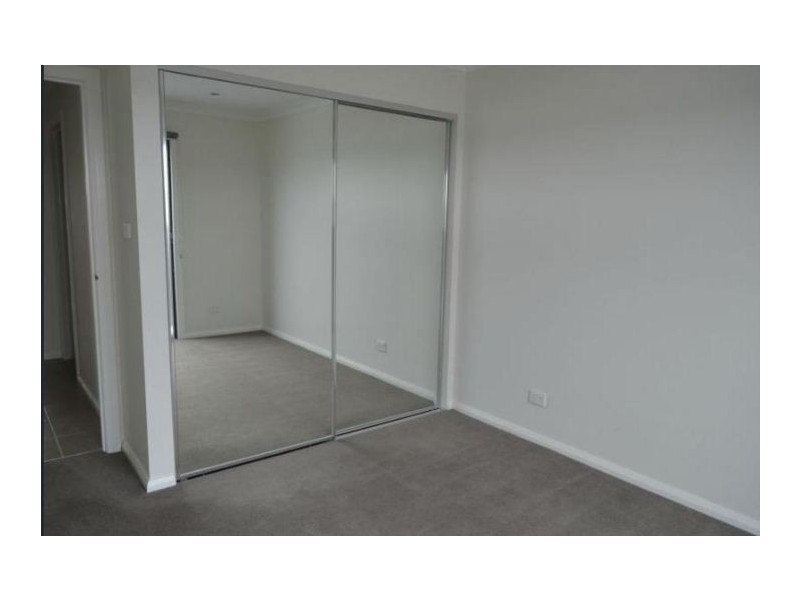 2/162 Victoria Street, Seddon VIC 3011