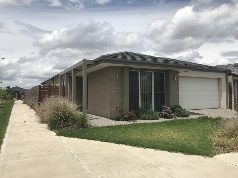 40 Lavinia Street, Greenvale VIC 3059