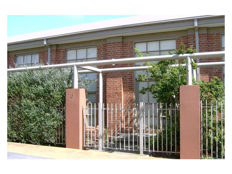6 Sentry Place, Maribyrnong VIC 3032