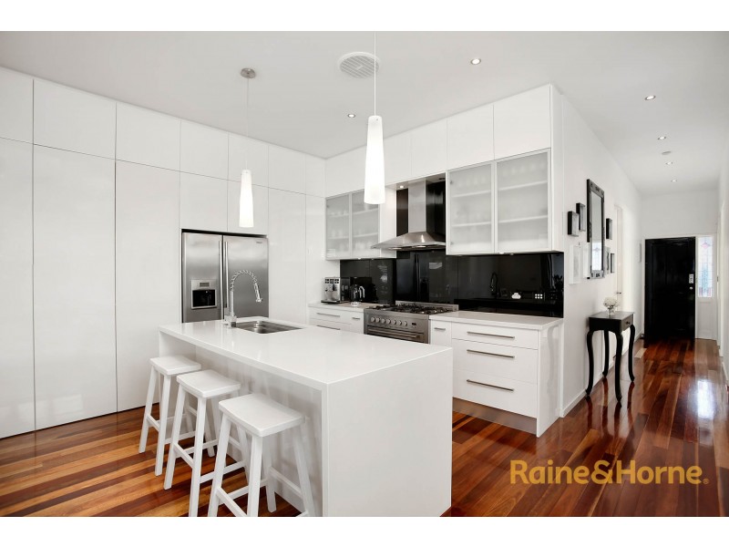 21 Duffy Street, Maribyrnong VIC 3032