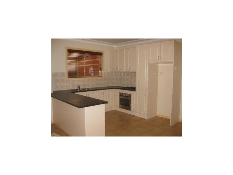 3/9  Cathcart Street, Maidstone VIC 3012