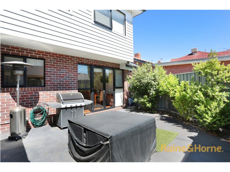 2/103 Rennie Street, Coburg VIC 3058