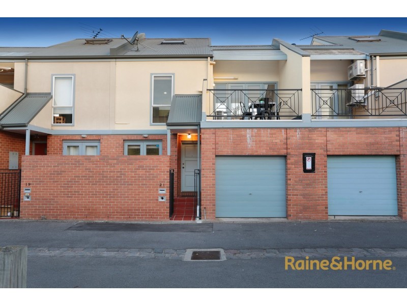 21 McNamara Mews, Kensington VIC 3031