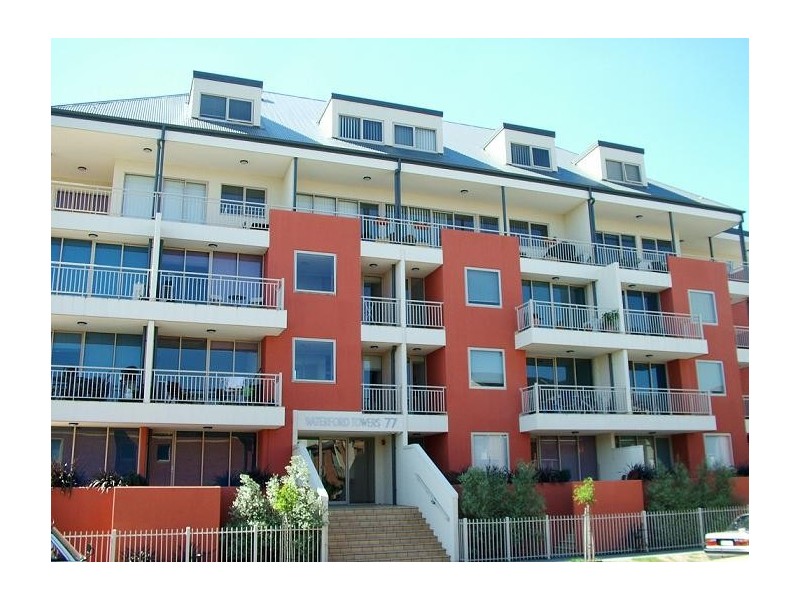 204/77 Village Way, Maribyrnong VIC 3032