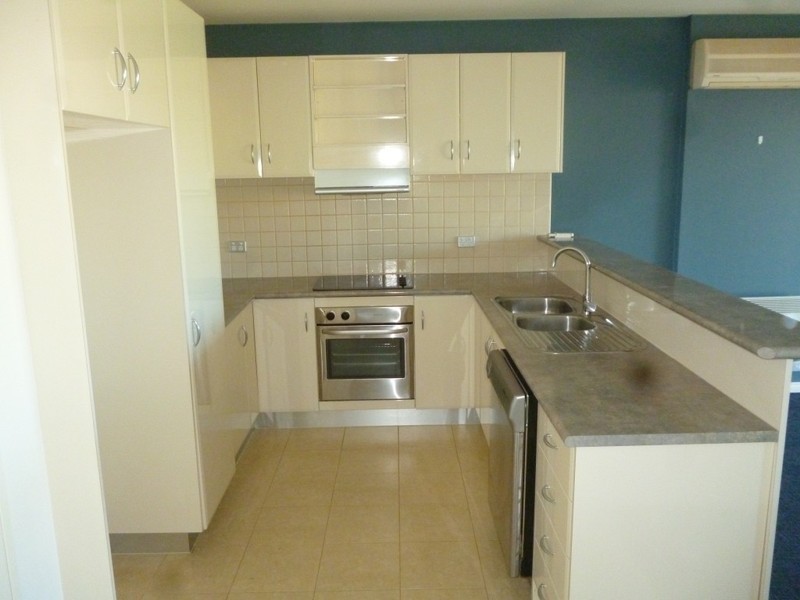 204/77 Village Way, Maribyrnong VIC 3032