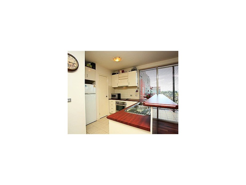 402/77 Village Way, Maribyrnong VIC 3032