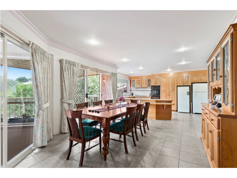 15 Incana Drive, Mill Park VIC 3082