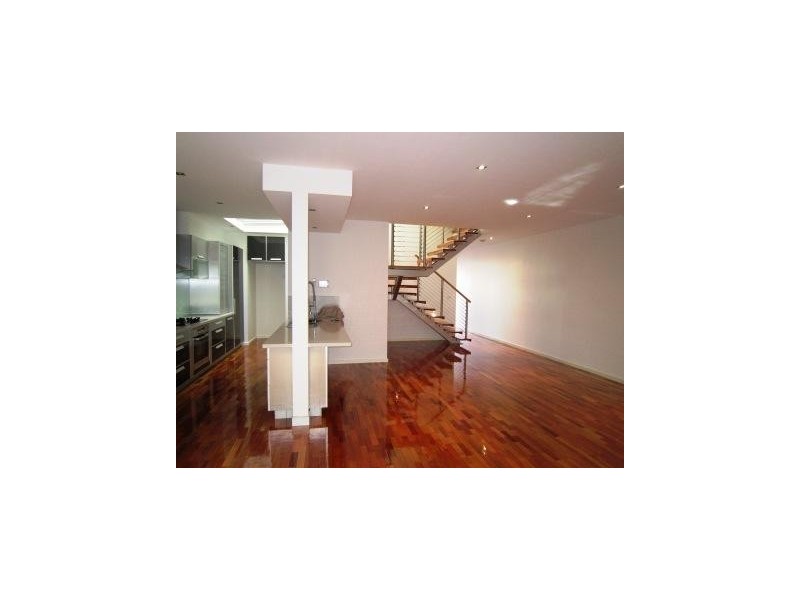 11 Waterside Place, Maribyrnong VIC 3032