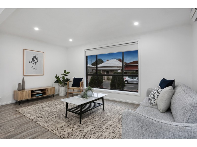 61 Pilgrim Street, Seddon VIC 3011