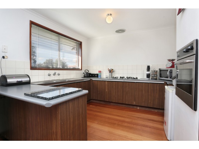 60 Casey Drive, Lalor VIC 3075