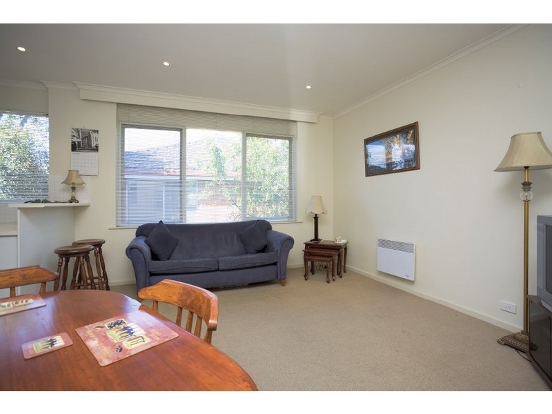 2/20 Navigator Street, Maribyrnong VIC 3032