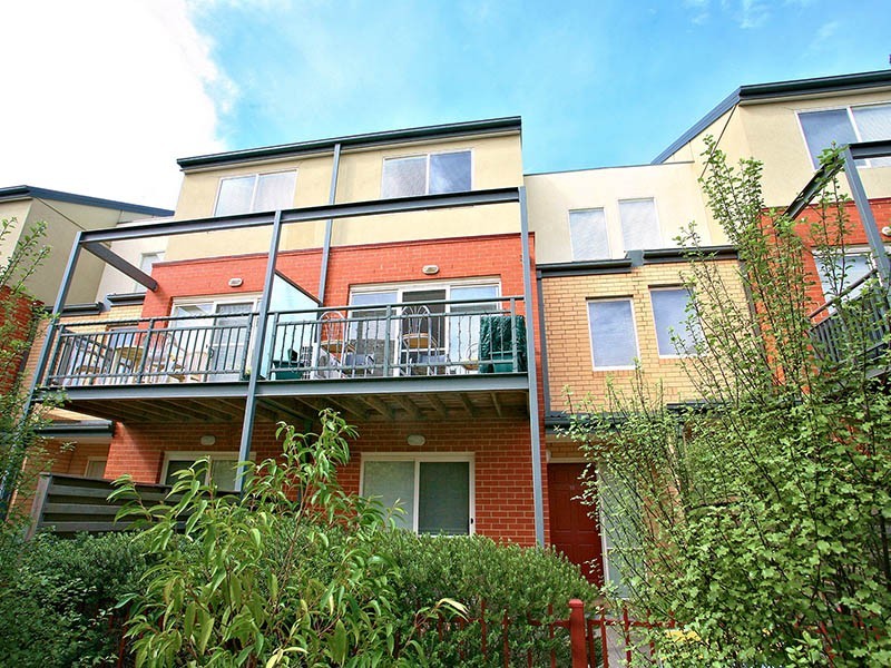 19 Rimfire Walk, Maribyrnong VIC 3032