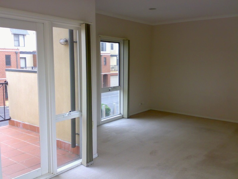 21 McNamara Mews, Kensington VIC 3031