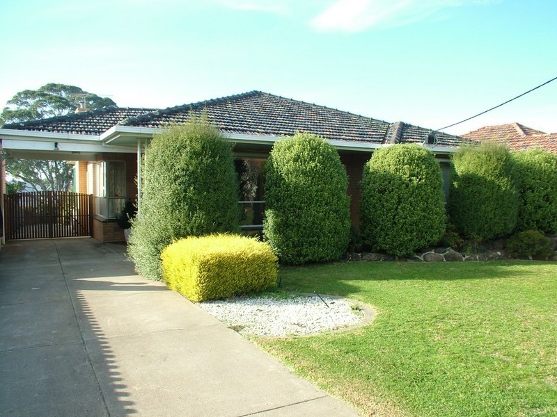 20 Riverview Street, Avondale Heights VIC 3034