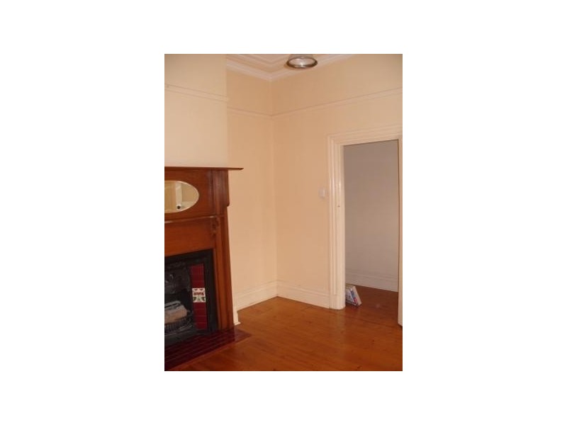 22 Sydenham Street, Moonee Ponds VIC 3039