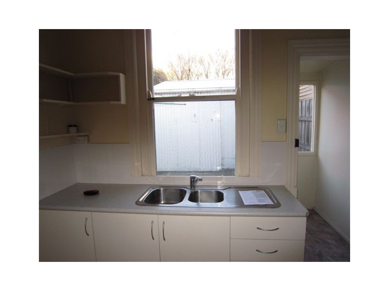 22 Sydenham Street, Moonee Ponds VIC 3039