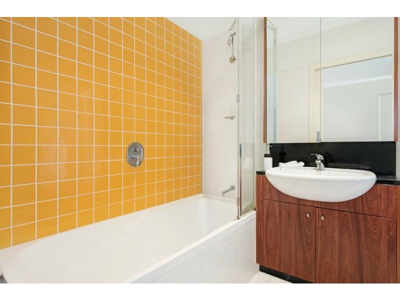 14 Wests Road, Maribyrnong VIC 3032