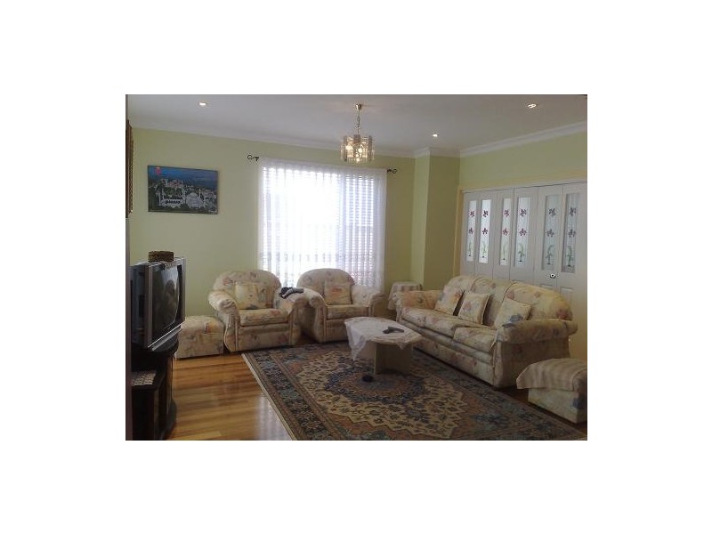 34 Taylor Avenue, Maribyrnong VIC 3032