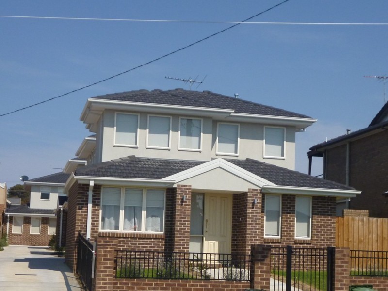 1/105 Raleigh Road, Maribyrnong VIC 3032