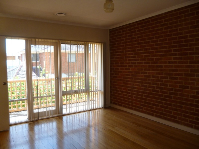 3/18  Sandown Road, Ascot Vale VIC 3032