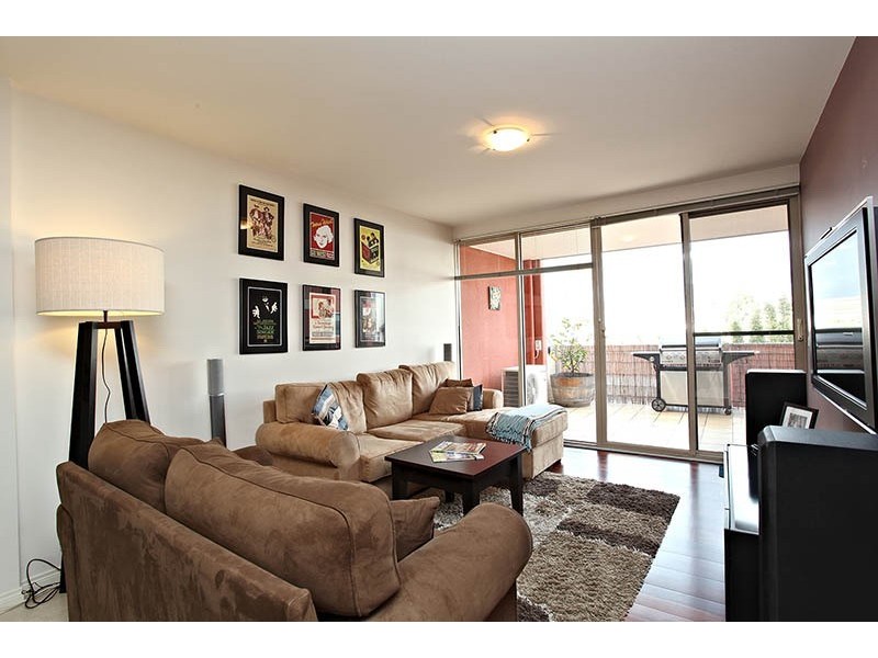 209/77 Village Way, Maribyrnong VIC 3032