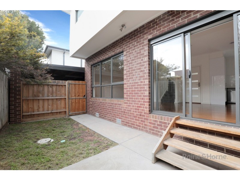 2/23-25 McLean Street, Brunswick West VIC 3055