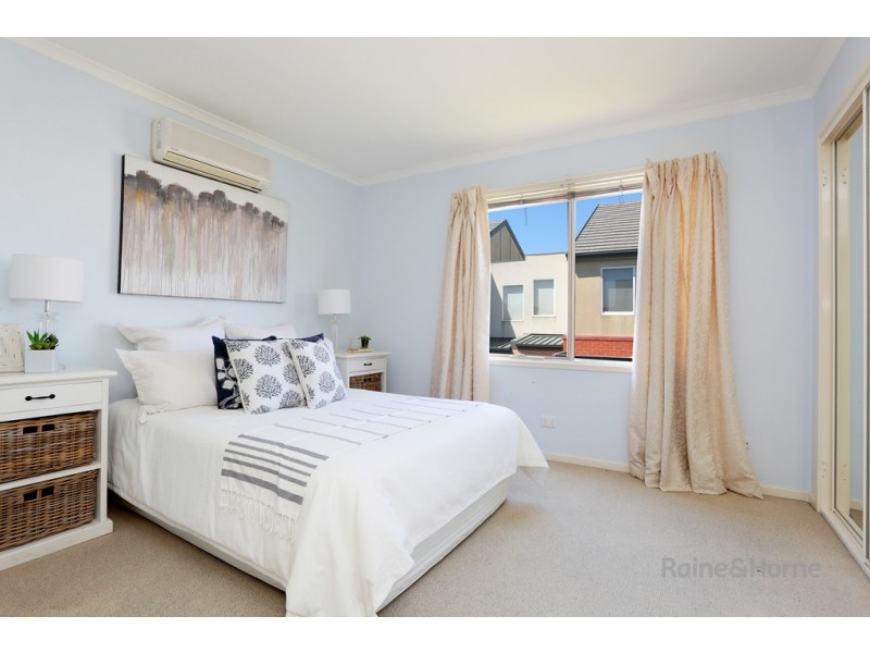 11 Rimfire Walk, Maribyrnong VIC 3032