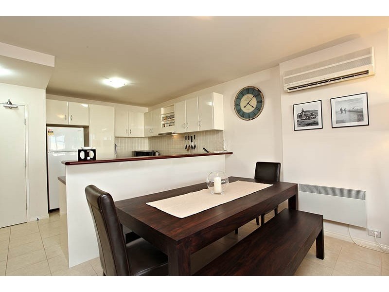 209/77 Village Way, Maribyrnong VIC 3032
