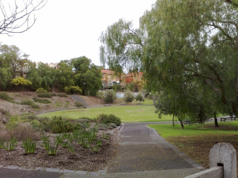 6 Coopers Lane, Kensington VIC 3031