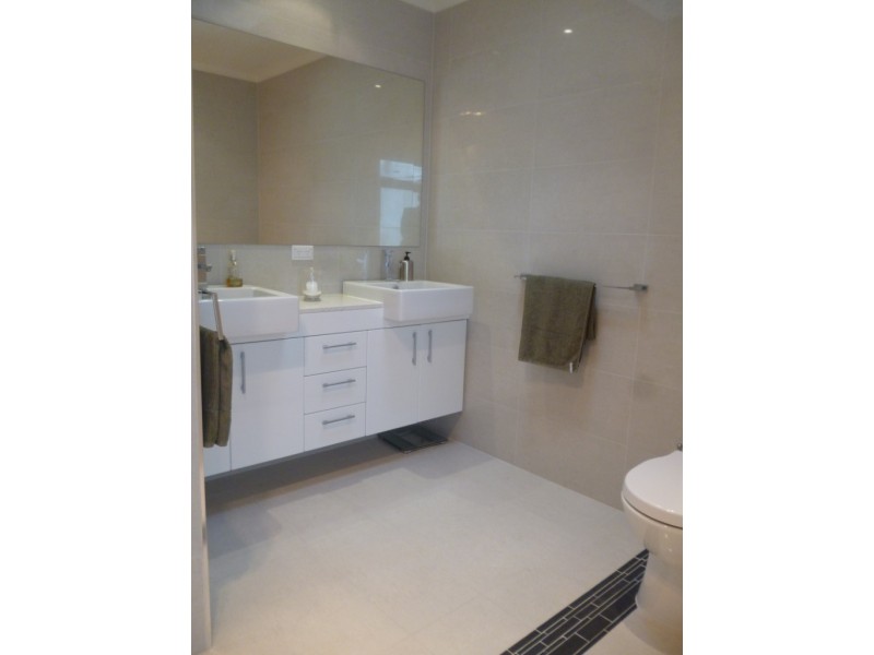 108 Epsom Road, Ascot Vale VIC 3032