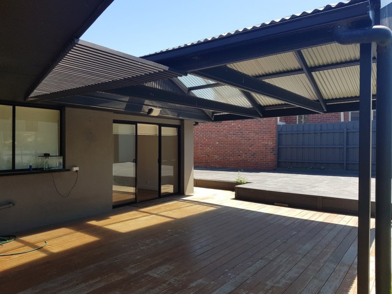 8 Patrick Court, Airport West VIC 3042