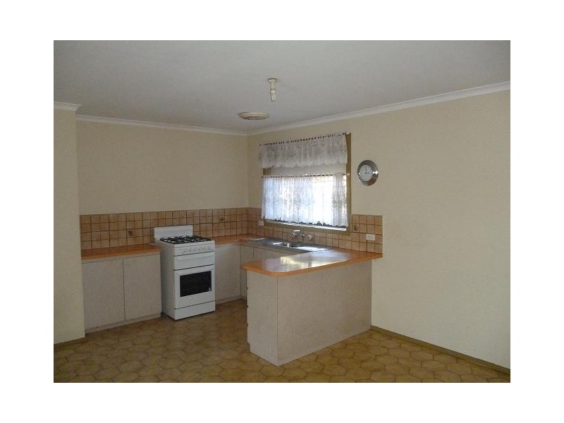 6/8  Epsom Road, Ascot Vale VIC 3032