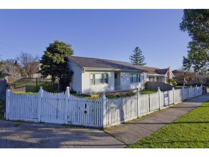 6 Warrs Road, Maribyrnong VIC 3032