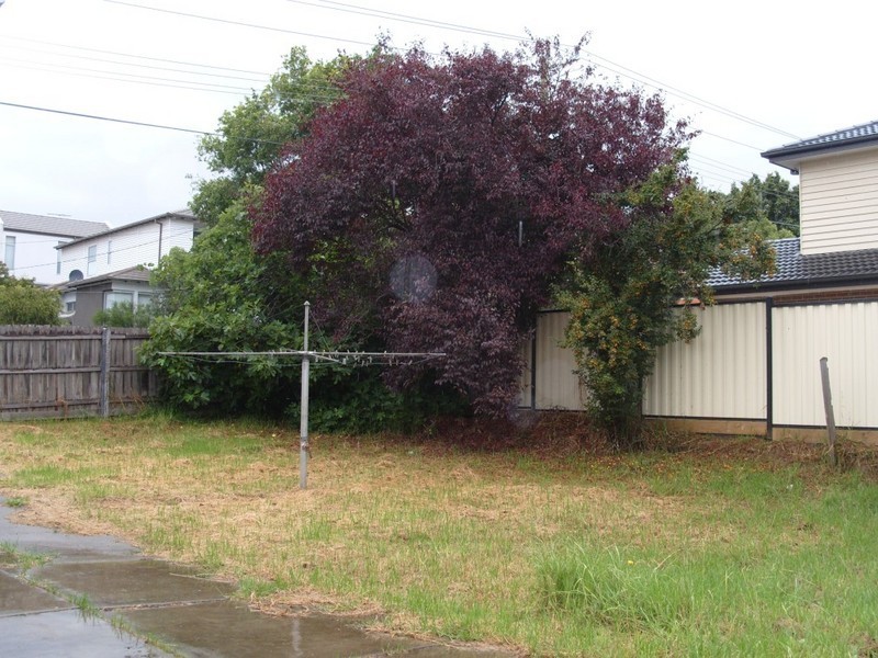 6 Warrs Road, Maribyrnong VIC 3032