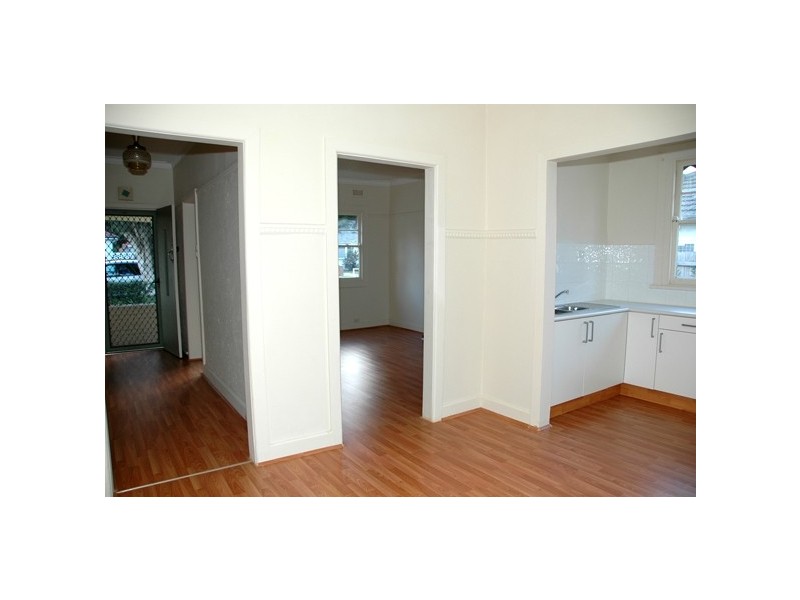 36 Omar Street, Maidstone VIC 3012