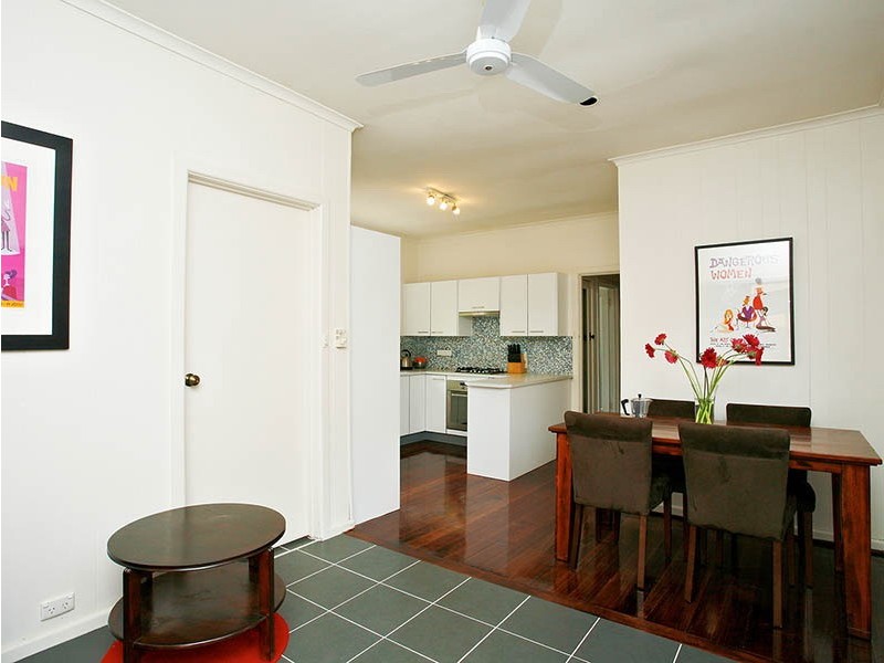 8  Warrs Road, Maribyrnong VIC 3032