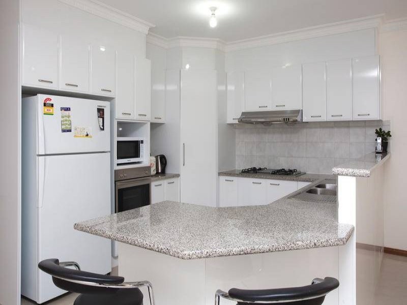 2/86  Raleigh Road, Maribyrnong VIC 3032