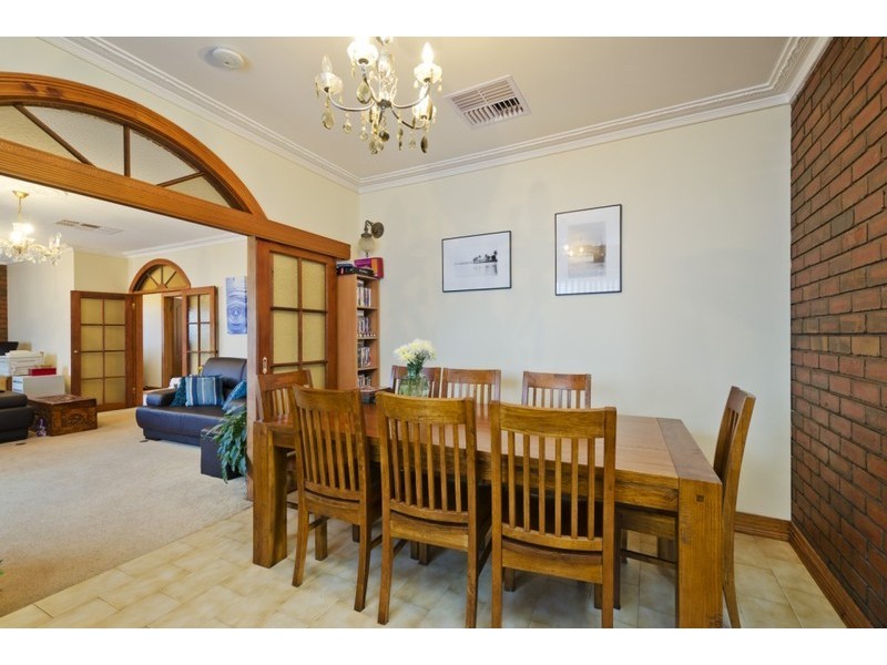 20 Irvine Crescent, Brunswick West VIC 3055