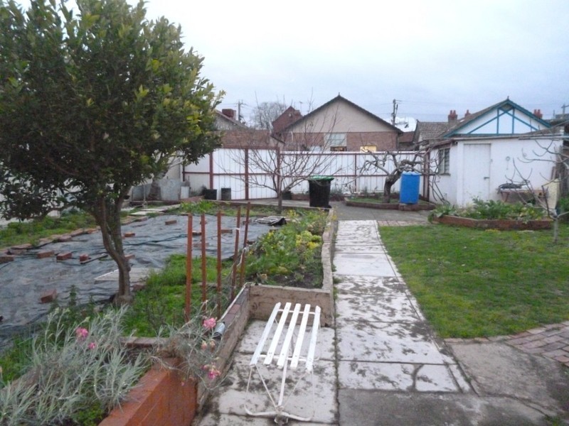 17 Walker Street, Moonee Ponds VIC 3039