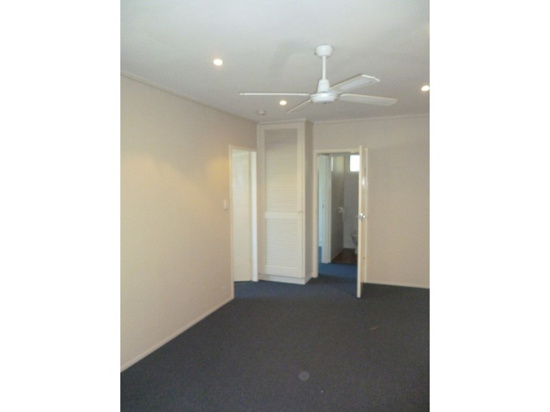 1/9-11 Chifley Drive, Maribyrnong VIC 3032