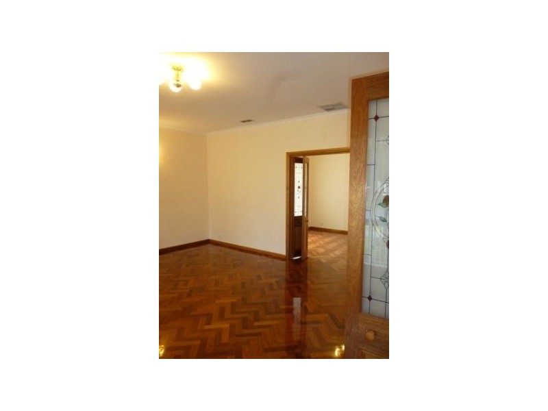 1 Summit Rise, Maribyrnong VIC 3032