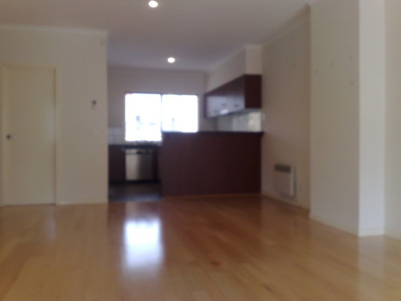 15 Cavalry Circuit, Maribyrnong VIC 3032