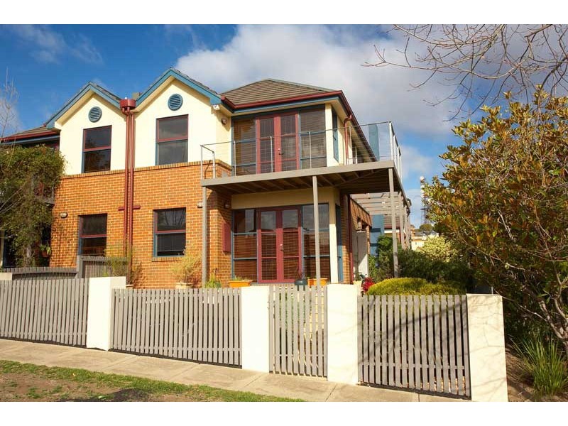 11 Frangipani Lane, Maribyrnong VIC 3032